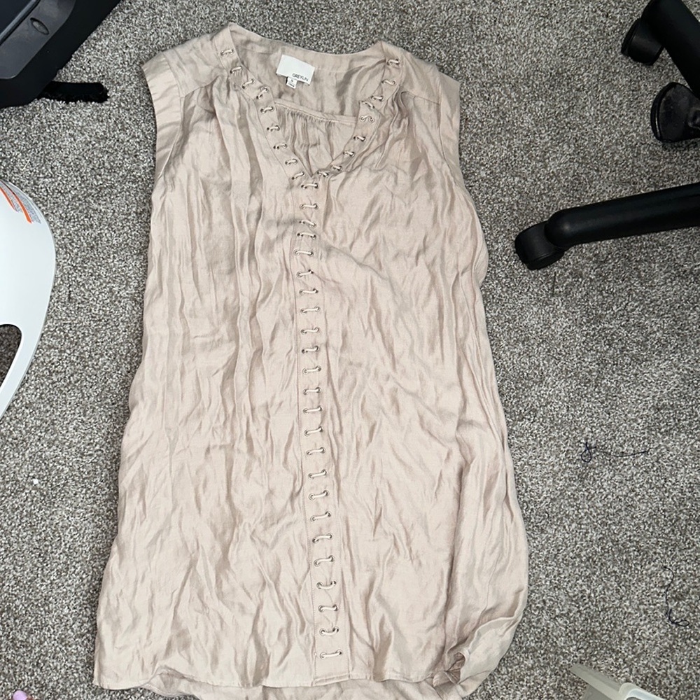 Cute tan flowy dress